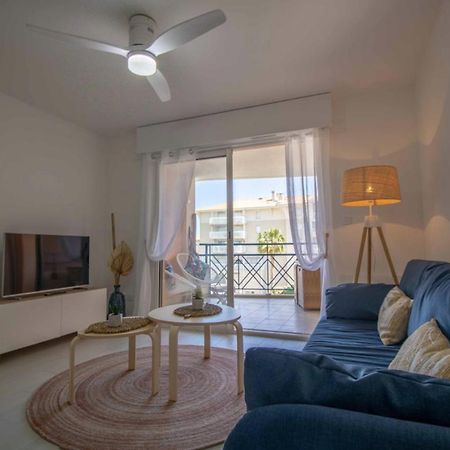 Bright Apt Of 32 M Renovated Near Town Frejus Exterior photo